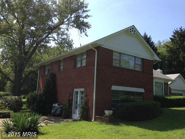 1st image of 9204 Scott Dr