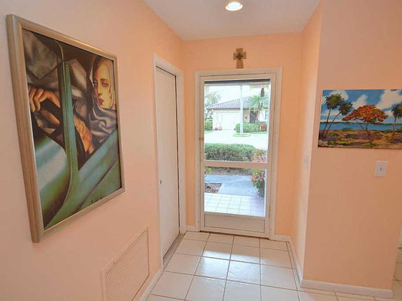 5th image of 3625 SW Quail Meadow Trl APT A