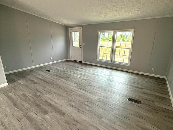 4th image of 300 Whitemon Lane