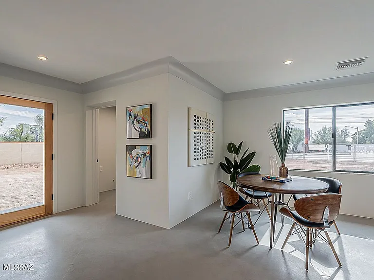 2225 E Fort Lowell Rd — Photo 10