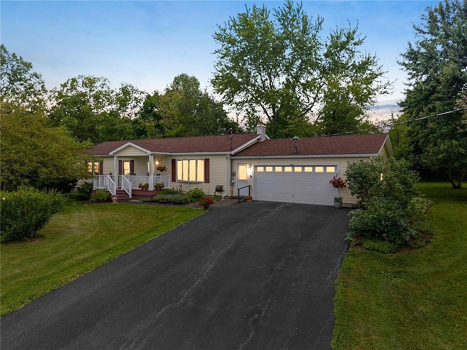 1st image of 2411 Cayuga View Rd