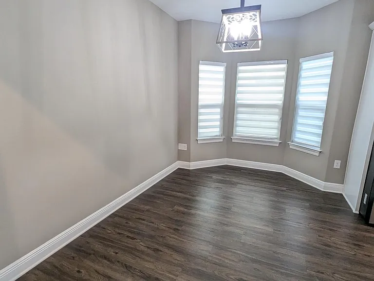 2335 Hadleigh Hills Ct — Photo 5