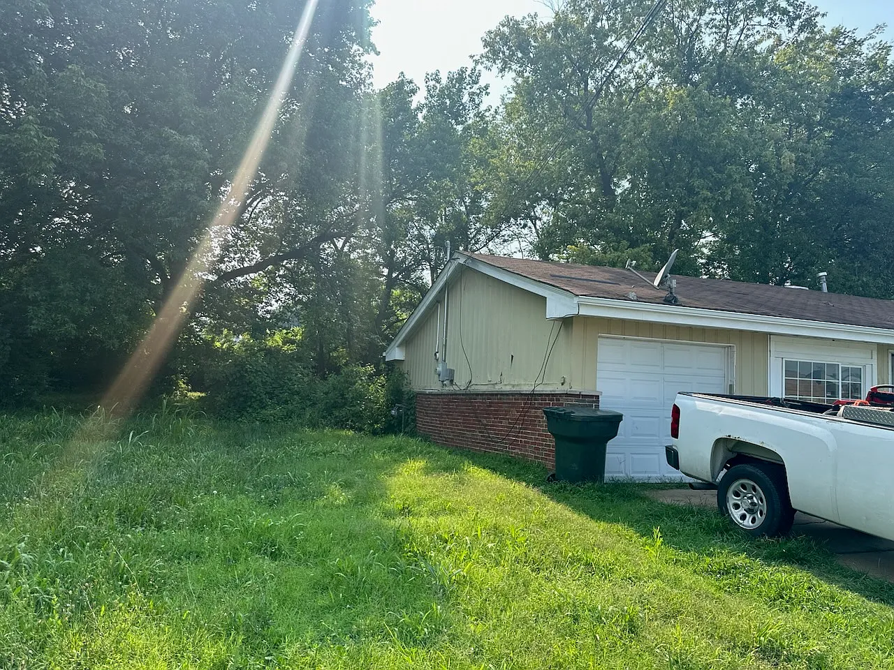 3 bed, 1064 sqft, $1,300 — Photo 3