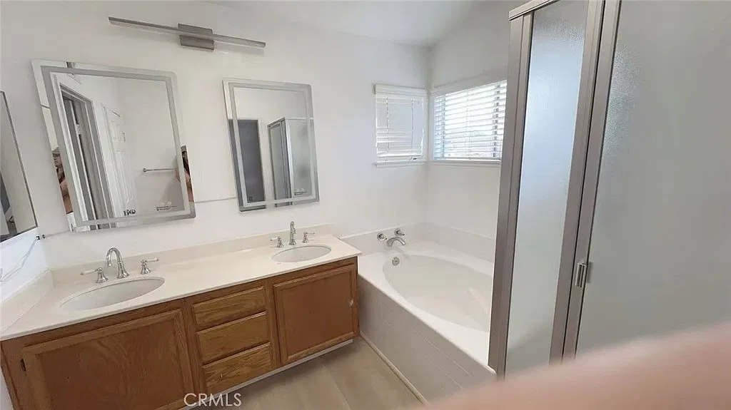 3 bed, 1531 sqft, $3,560 — Photo 4
