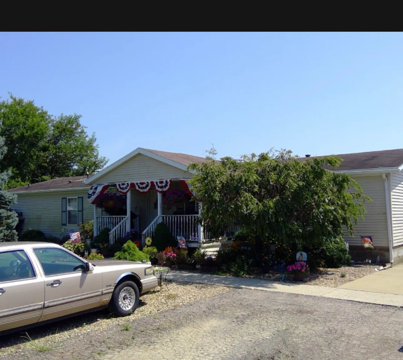 3 bed, 1890 sqft, $2,500 — Photo 2