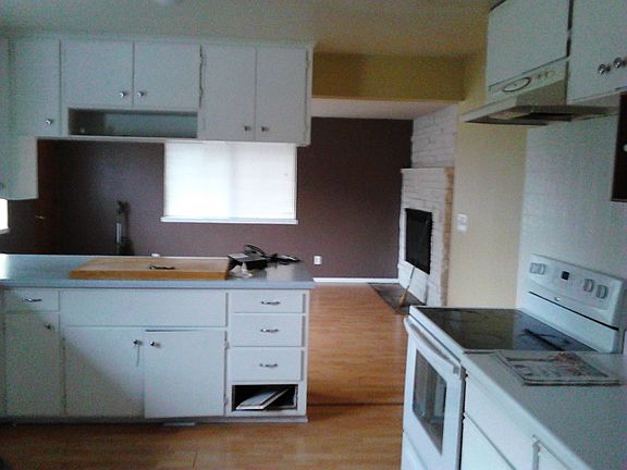 3rd image of 5408 176th St SW