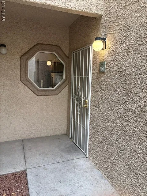 1 bed, 1.0 bath, 723 sqft, $1,100 — Photo 3