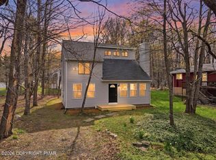 4554 Briarcliff Ter, Tobyhanna, PA 18466