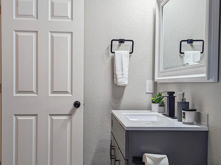 2308 W Bijou St #101 — Photo 15