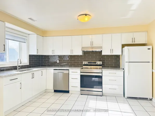 641A The Queensway, Etobicoke, ON M8Y 1K6