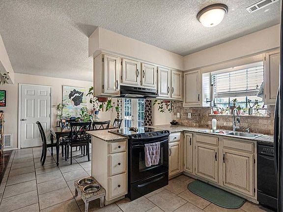2nd image of 2559 W Jane Circle Dr