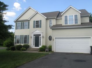 739 Holly Crest Dr, Culpeper, VA 22701