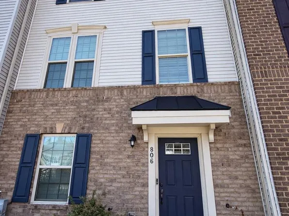 806 Foxleigh Way, Middle River, MD 21220