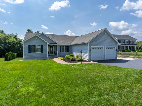 9 Rae Brook Road, Hooksett, NH 03106