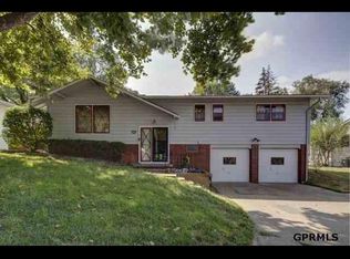 10323 W Center Rd, Omaha, NE 68124