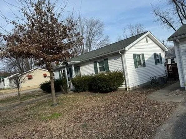 416 Meredith St, Washington, IN 47501