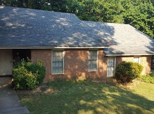 1582 Harbins Rd, Norcross, GA 30093
