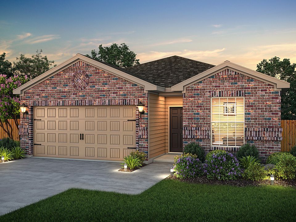 The gorgeous 3-bedroom Maple floor plan at Pinewood Trails at Dusk