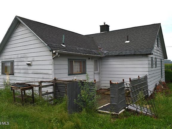 4th image of 8843 Manore Rd