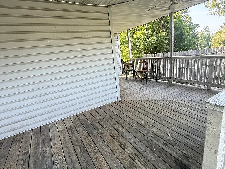 125 Haymond St — Photo 29