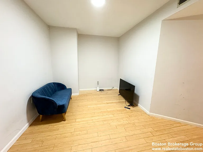 1578 Tremont St — Photo 3