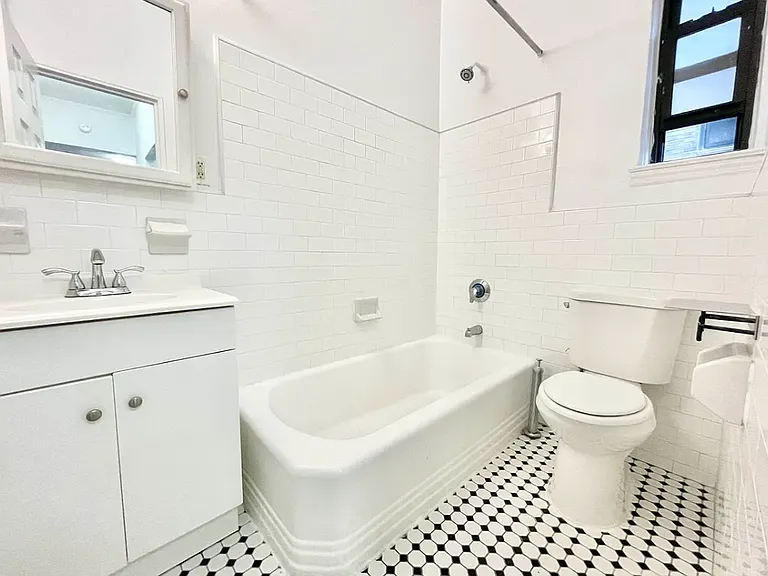 590 3rd Ave #3C — Photo 6
