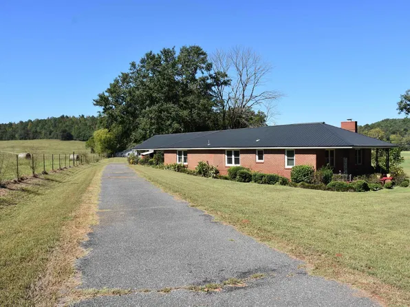 4585 Oldfield Rd, Talladega, AL 35160