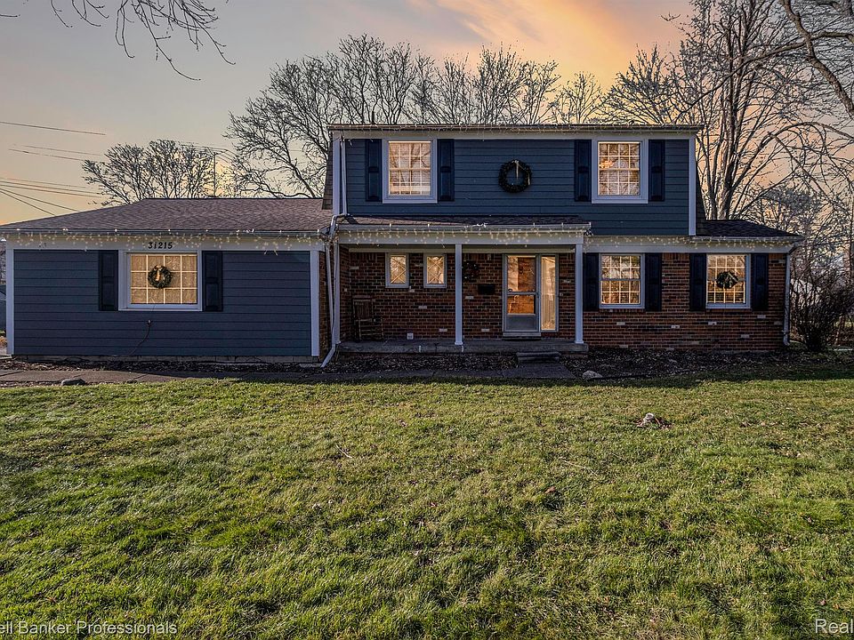 1st image of 31215 Huntley Ct