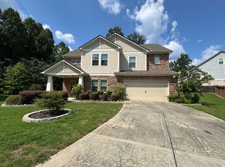 5281 Woodland Pass Cir, Stone Mountain, GA 30087