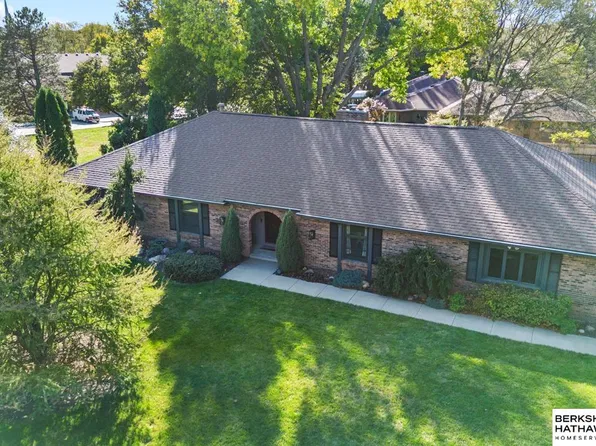 724 Eldorado Dr, Omaha, NE 68154