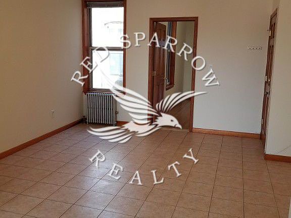 3rd image of 3028 44th St APT 3R