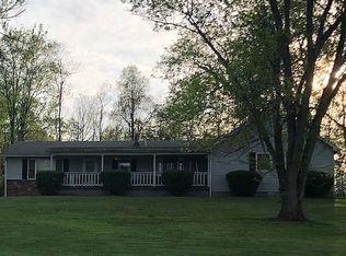 101 Dogwood Ln, Rices Landing, PA 15357