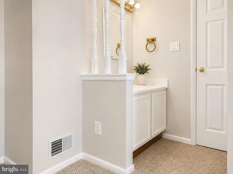 5580 Hecate Ct — Photo 8