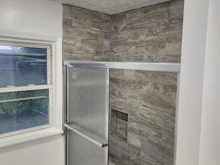 202 Jewett St — Photo 11