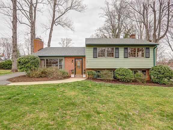 4th image of 224 Nottingham Cir
