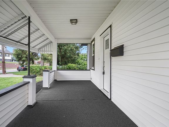 5th image of 825 Donnan Ave