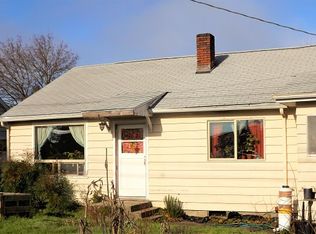 3751 Dove Ln, Eugene, OR 97402