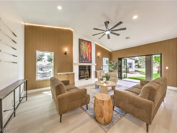 5001 Pacific Grove Dr, Las Vegas, NV 89130