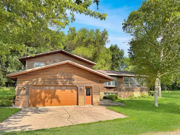 2676 140th St, Garvin, MN 56132