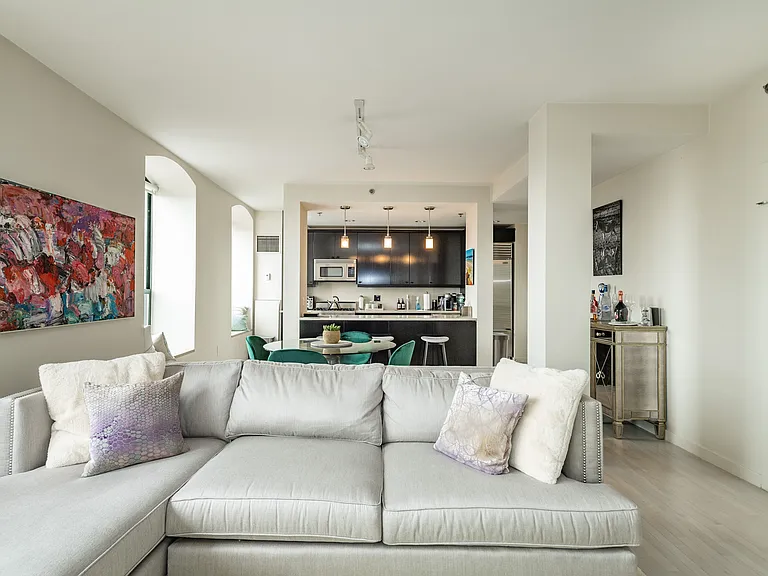 755 Boylston St #403 — Photo 7