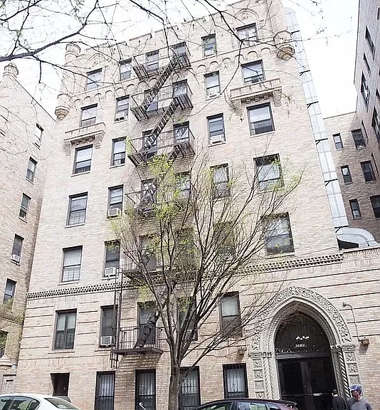 95 Cabrini Blvd #4B — Photo 5