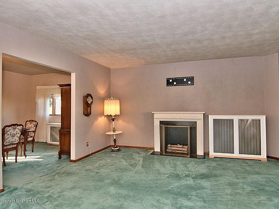 2nd image of 3244 Birney Ave