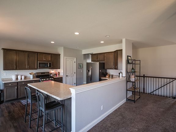 4th image of 512 Brockway Dr