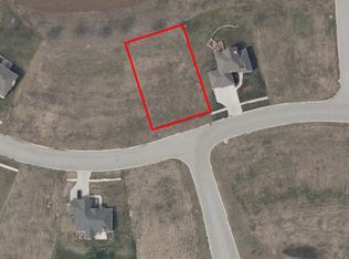 471 Burled Wood Dr, Poplar Grove, IL 61065