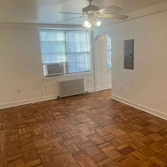 931 Longfellow St NW #201 — Photo 3