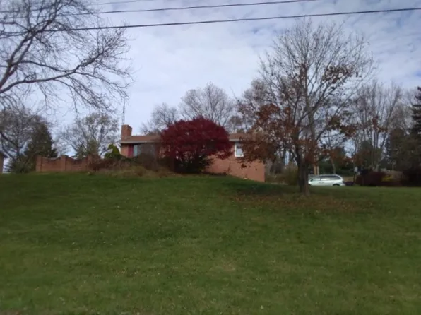 1525 Bywood St SE, Canton, OH 44707