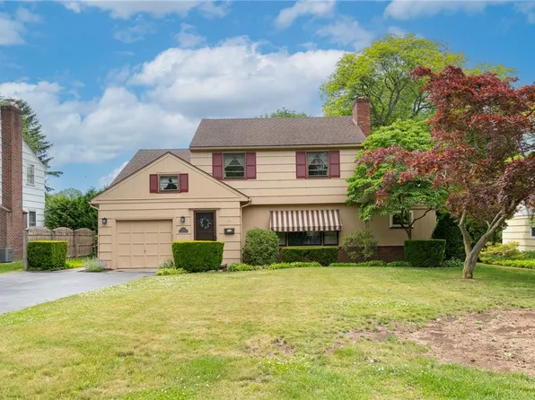 101 Newcastle Rd, Rochester, NY 14610