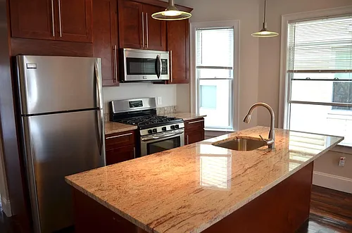 5 Sudan St #3 Photo 1