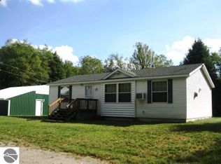 7100 Cunningham Rd, Mancelona, MI 49659