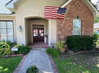 102 Nottoway Cir, Lafayette, LA 70508